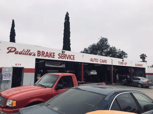 Padilla's auto center