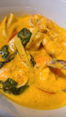 Red curry shrimp