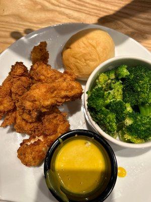 Chicken strips and Broccoli