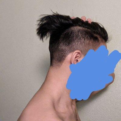 Cut by Ivy (station #9): RIGHT SIDE. She completely ruined my hair, I am so disappointed