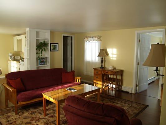 Two Bedroom Suite 1st floor - 1 queen & 2 full size beds/LR/fully equipped kitchen and full bath.