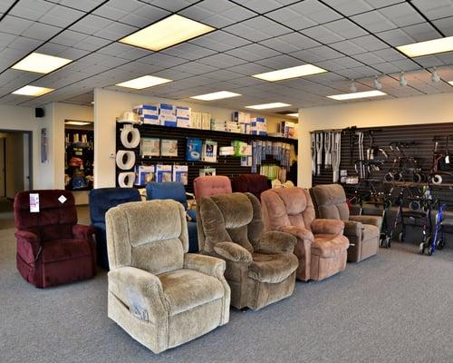 Lift chairs in Bellevue Healthcare Spokane's showroom