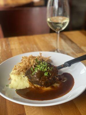 Short Ribs paired with White Riesling