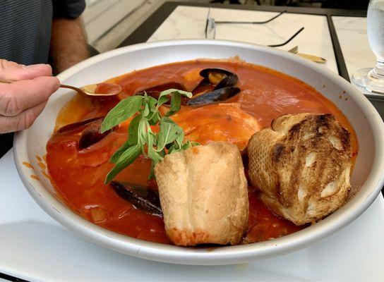 Cioppino dish