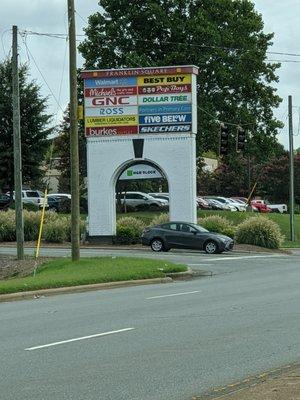 Franklin Square Shopping Center, Gastonia