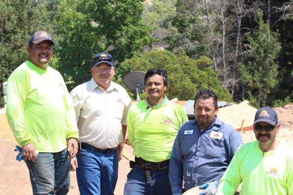 Victor (project manager) and his loading team.