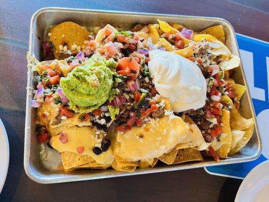 Nachos with carne asada