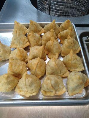 Some Indian food appetizers these are Sumosas,very yummy.