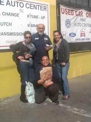 Happy customers and the owner, Ali. Ali gave the customers bread! :)