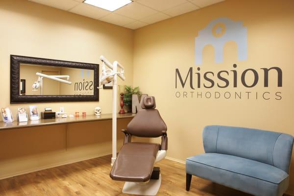 Our new patient consultation room is the perfect place to ask our treatment coordinator or Dr. Wilson questions about your care!