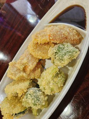 Tempura vegetables appetizer