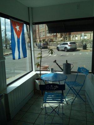 Nice little Cuban joint. Nothing fancy. Delicious food