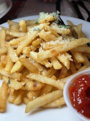 Garlic parm fries