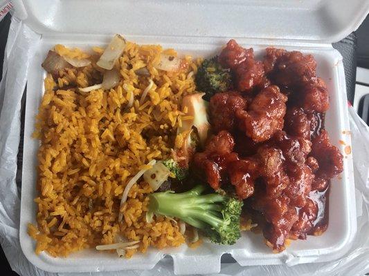 general tso's chicken w/ pork fried rice