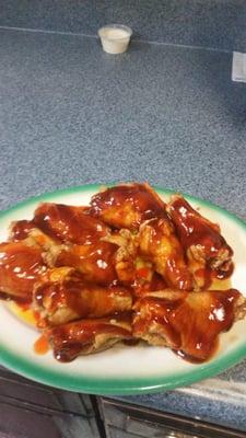 Jumbo wings! M ON. an THURS. Special. 45cent, all day