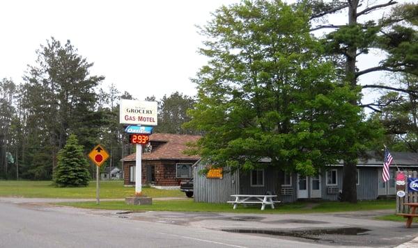 Adjacent motel, on same property as grocery.