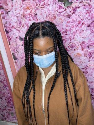 Knotless box braids