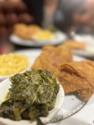 3 thighs Fried Chicken Dinner, 2 Sides