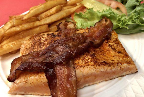 Salmon BLT