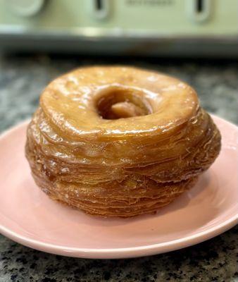 Haha i'm so glad i was in the privacy of my kitchen when trying these cuz i'm sure i looked like a fiend LOL! I got the last cronut too :)