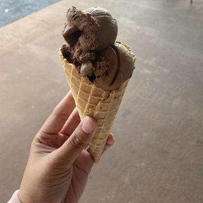 Chocolate Chunk Brownie with waffle cone (kid size)