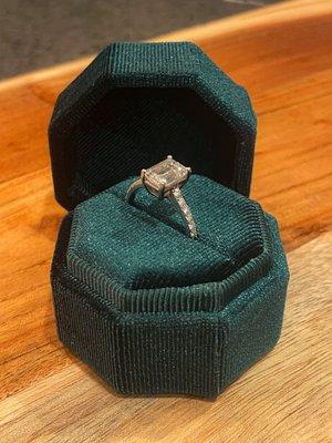 Diamond ring