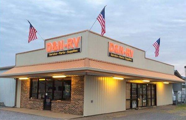 D&N RV Service Store Front