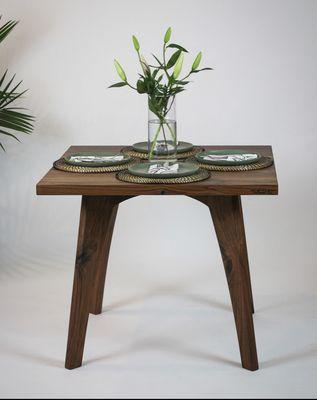 The Cravotta Dining Table