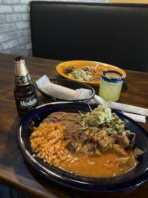 Carnitas plate