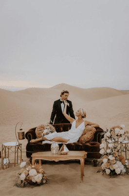 Elopement Wedding Photo shoot in the desert with props and florist!