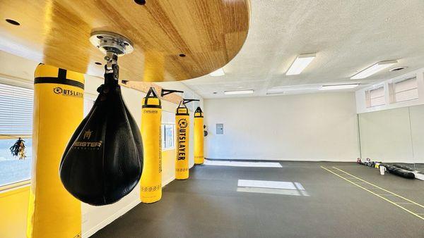 Boxing gym in La Crescenta. Boxing, cardio, fitness,workout