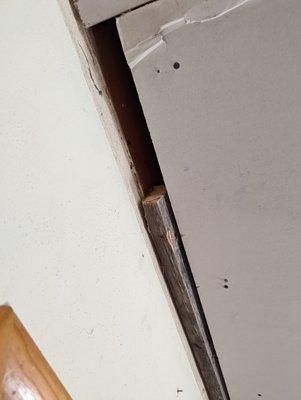 Sheetrock gap