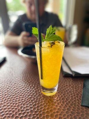 passion fruit mojito