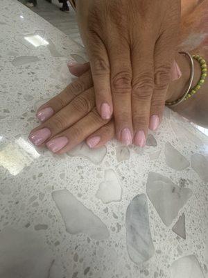 Nikki nails and service