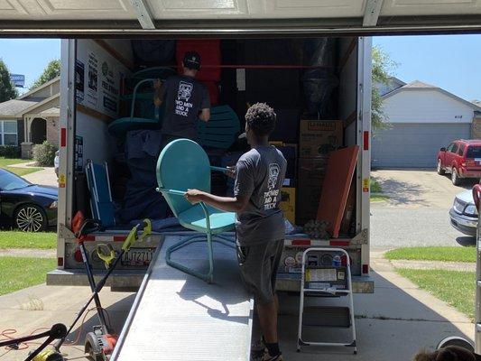 Packing my truck like a boss!!!