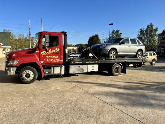 Roberts Towing