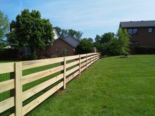 Bedrock Fence - Kentucky 4 Board