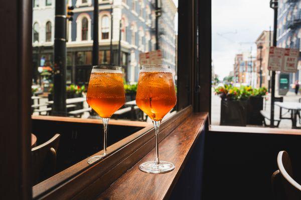 Weekend Happy Hour Aperol Spritz