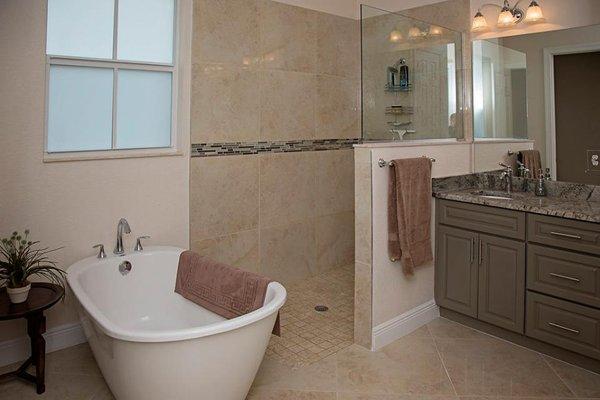 Stand-alone tub inside custom Geneva plan Ft Myers