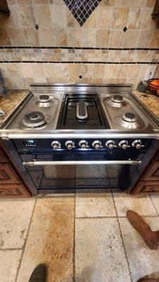 Oven Cooktop Stove Bake Ignitor repair or installation services in 
 Fountain Valley, CA 92708