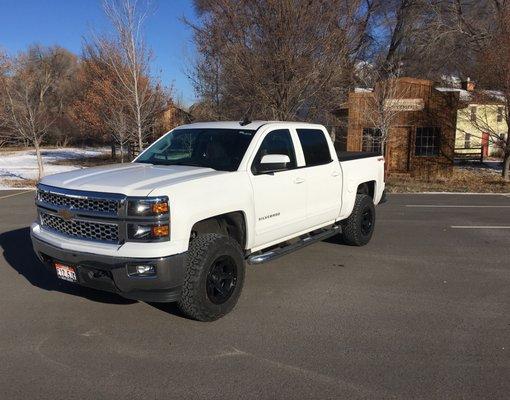 2015 Chevy Silverado w/ 3.5" Rough Country lift, 17" Fuel Rippers on 285 70 R17 BFG KO2's