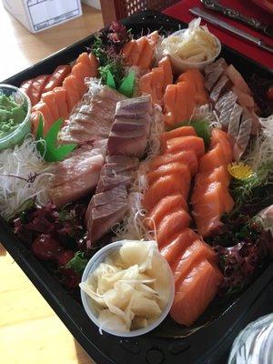 Salmon and yellowtail sashimi