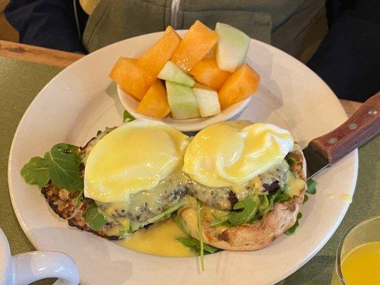 Crab cake Benedict