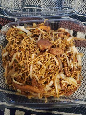 Chicken lo mein