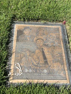 Don Knotts headstone