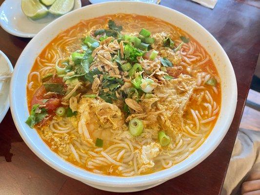 S4 Special Seafood Vermicelli Soup