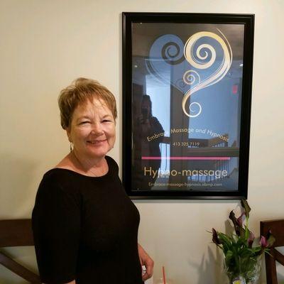 Donna Welcomes You to Embrace Massage and Hypnosis