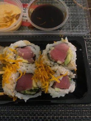 6/10 to me tuna avocado Roll