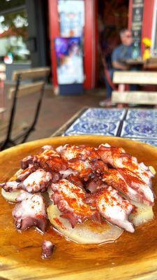 Pulpo A La Gallega