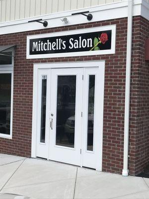 Mitchell's Salon Bethel